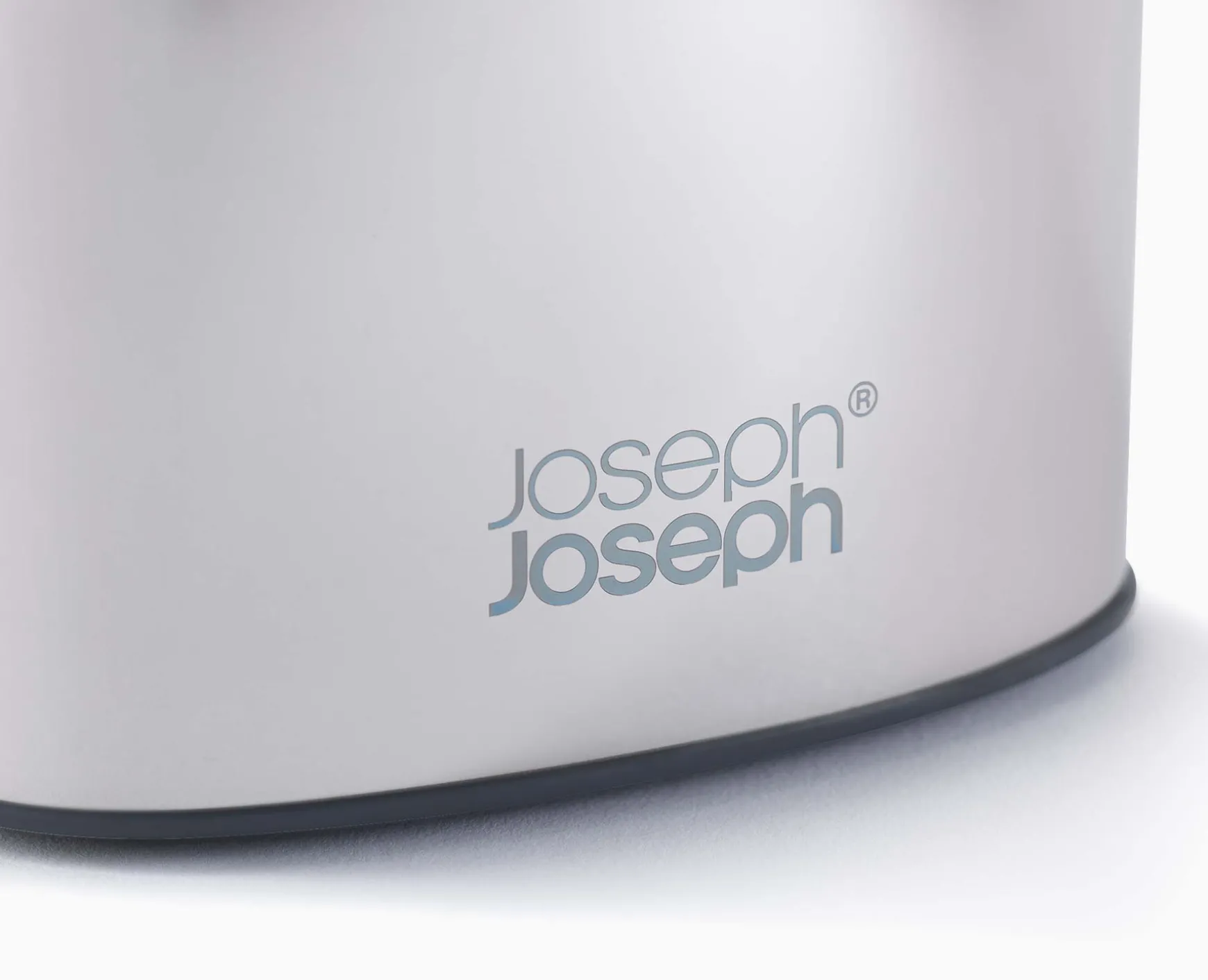 Joseph Joseph Flex™ 360 Luxe Toilet Brush with Finish- Toilet Paper Holders & Toilet Brushes