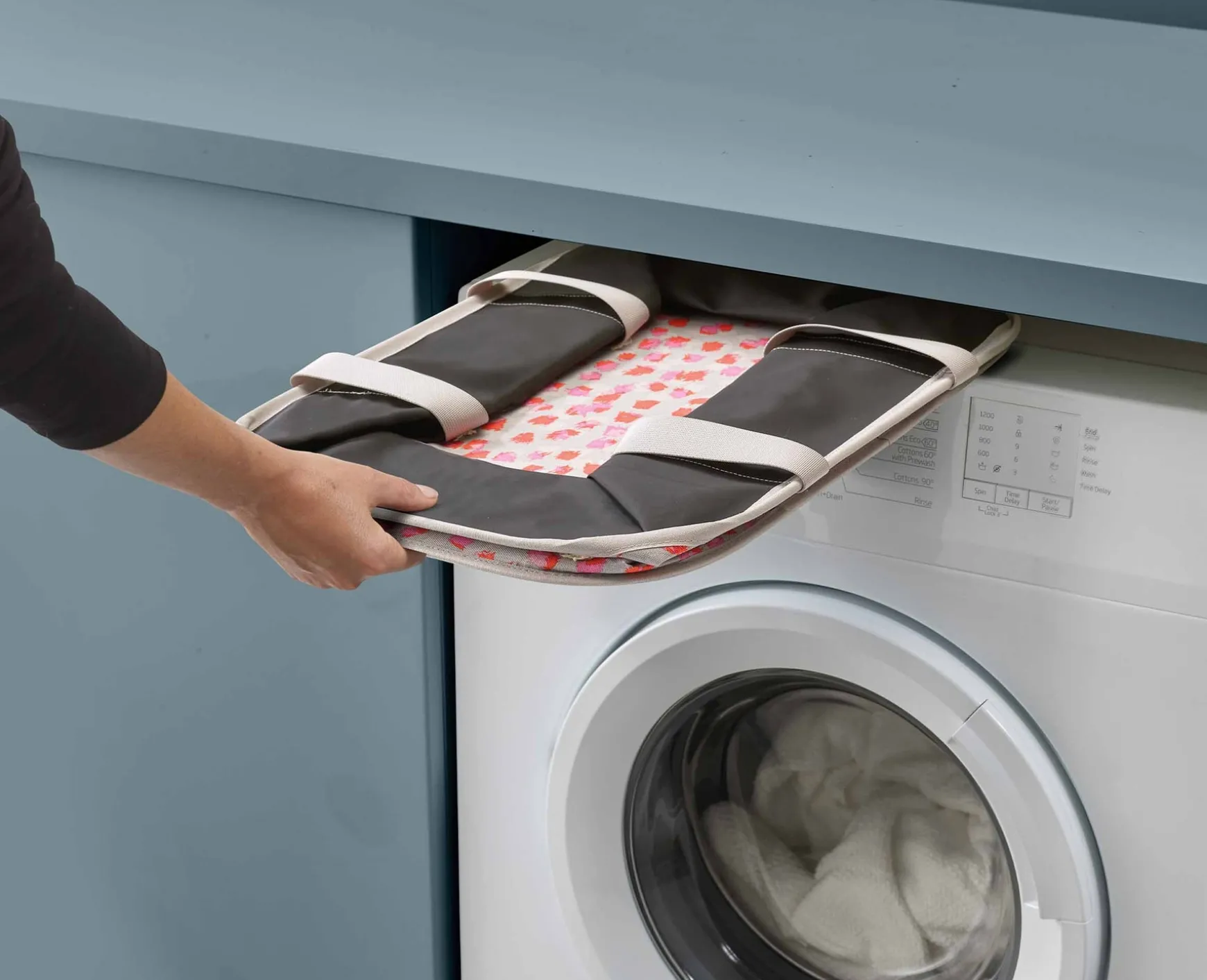 Joseph Joseph Hold-All™ Collapsible 35L Laundry Basket- Laundry Baskets