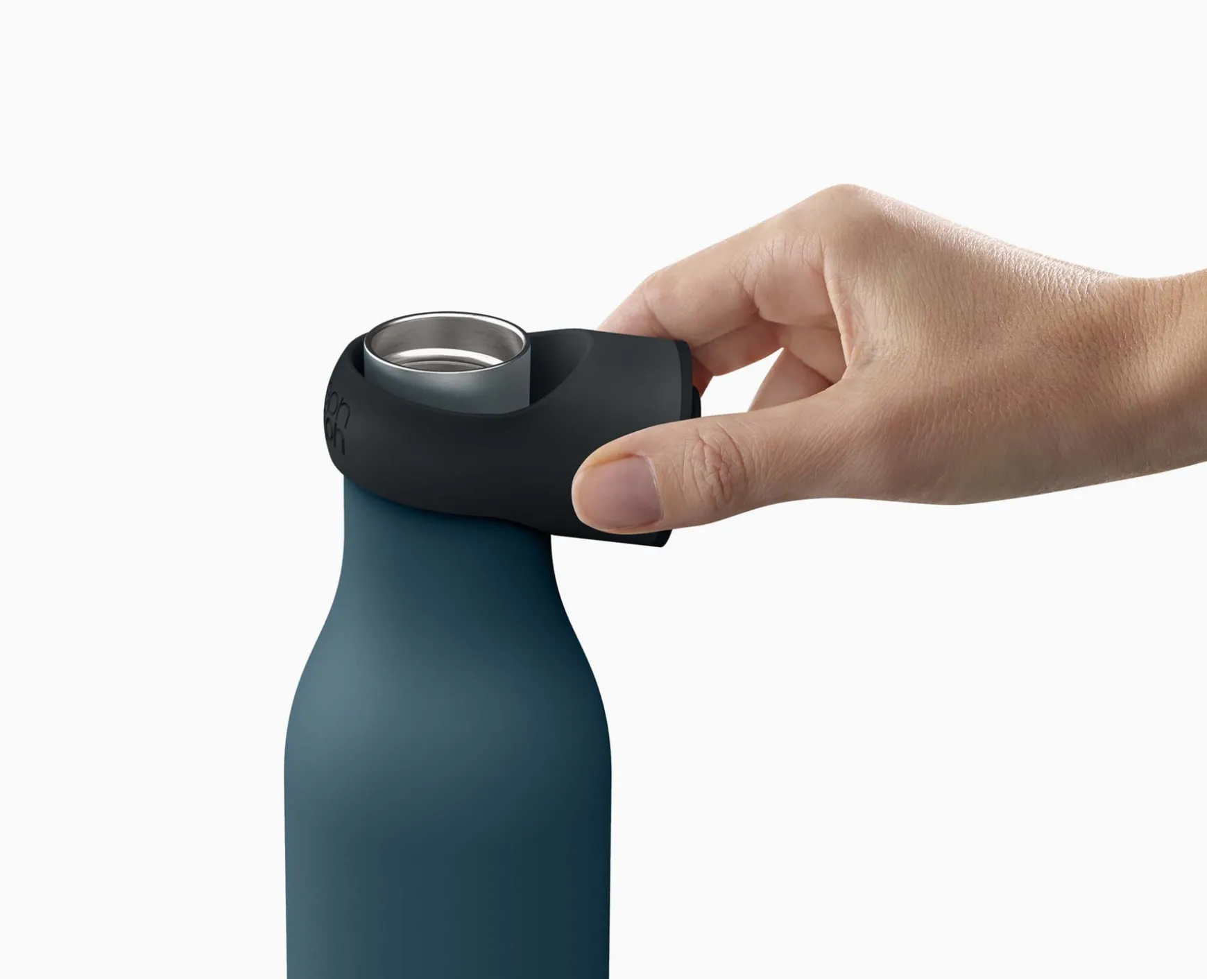 Joseph Joseph Loop™ 500ml Stainless-steel Vacuum Insulated Water Bottle- Lunch Boxes & Containers