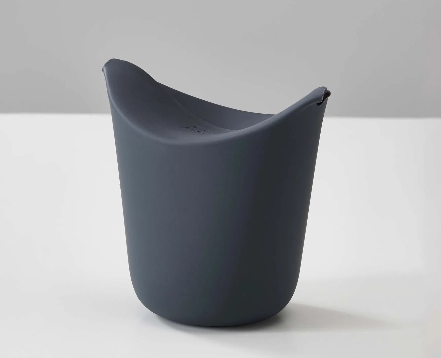 Joseph Joseph M-Cuisine™ 2-piece Popcorn Maker Set- Kitchen Utensils & Gadgets