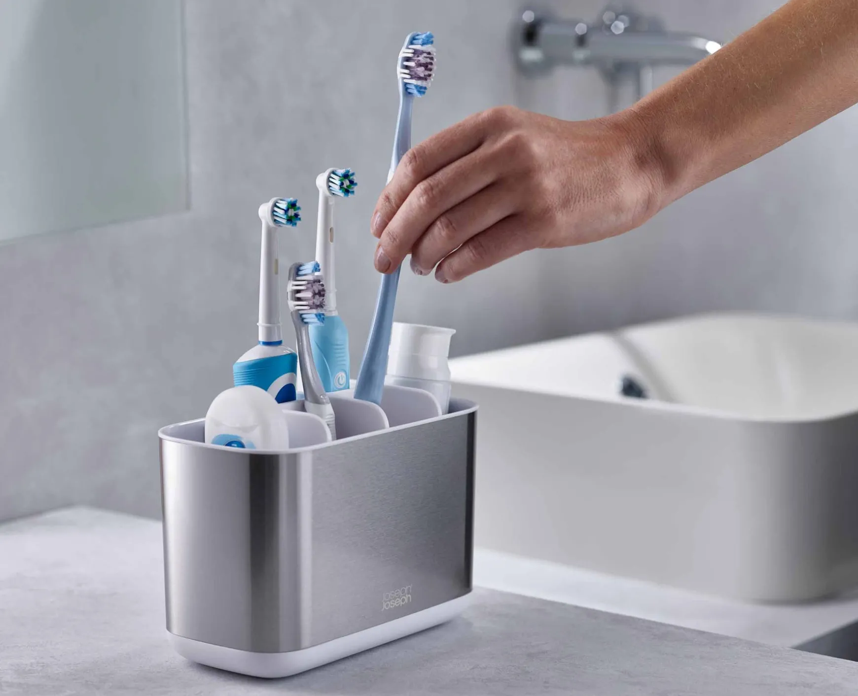 Joseph Joseph 2-piece Bathroom Sink Set- Toothbrush Holders