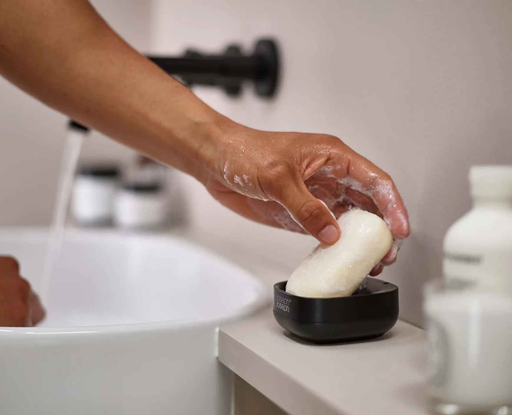 Joseph Joseph Slim™ Compact Matt Soap Dish- Soap Dishes & Dispensers