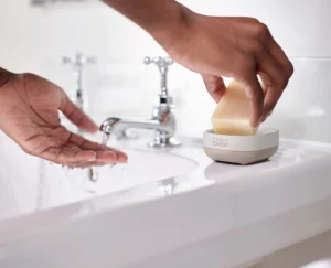 Joseph Joseph Slim™ Compact Matt Soap Dish- Soap Dishes & Dispensers