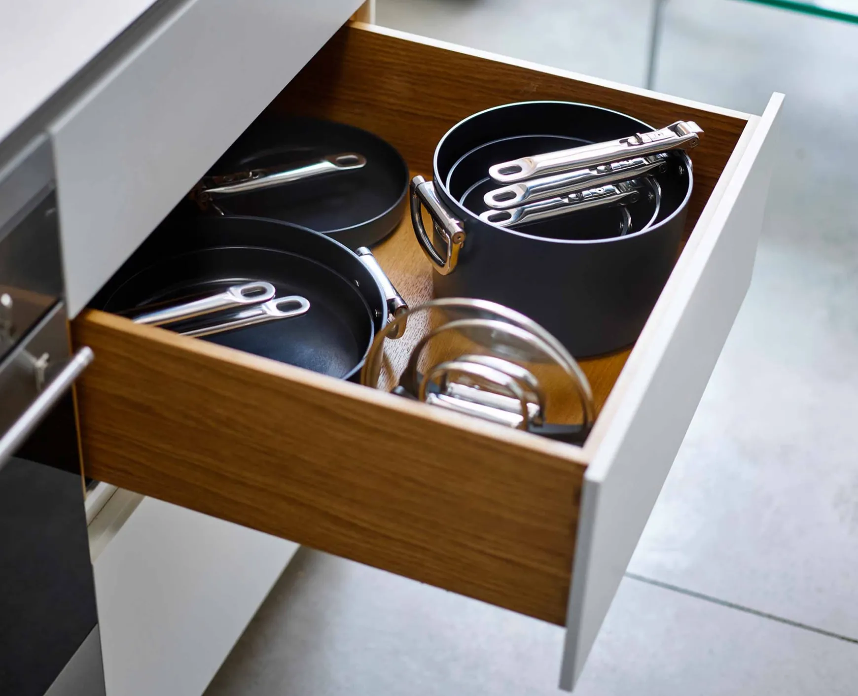 Joseph Joseph Space Folding Handle Ceramic Non-stick 1.4 Qt. Saucepan & Lid- Pots & Pans