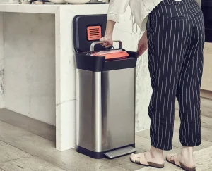 Joseph Joseph Titan 30L Trash Compactor- Trash Cans