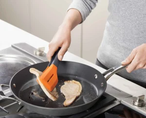 Joseph Joseph Turner Tongs- Tongs